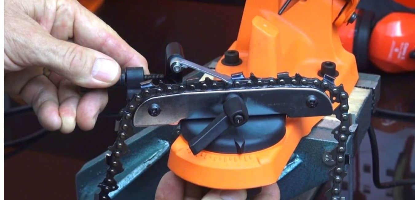 How To Sharpen A Chainsaw Blade With An Electric Sharpener