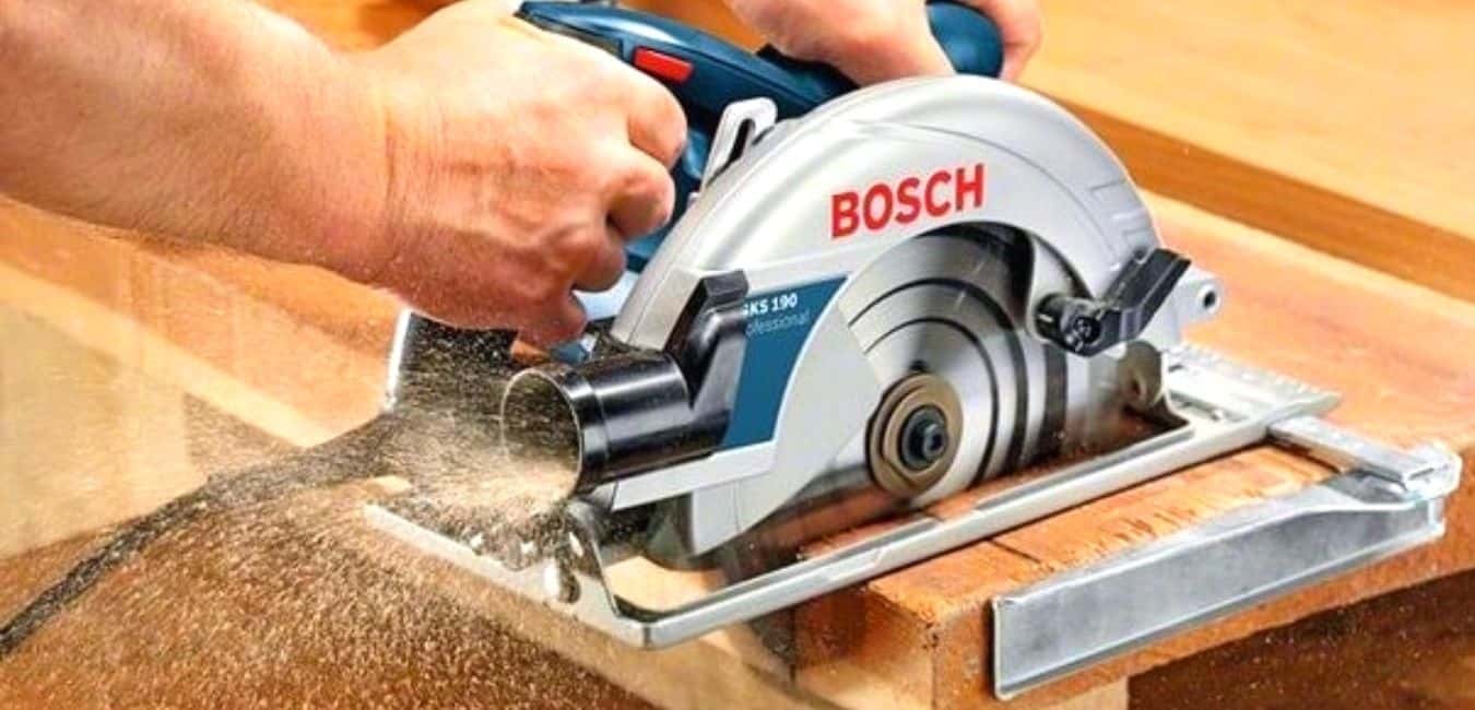What are electric hand saw types