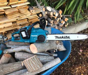 Makita XCU03PT1 – 14-Inch Electric Chainsaw