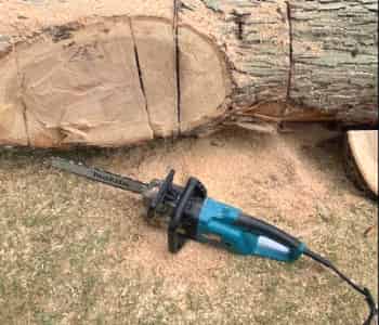 Makita-UC4051A Chainsaw – Best Corded Electric