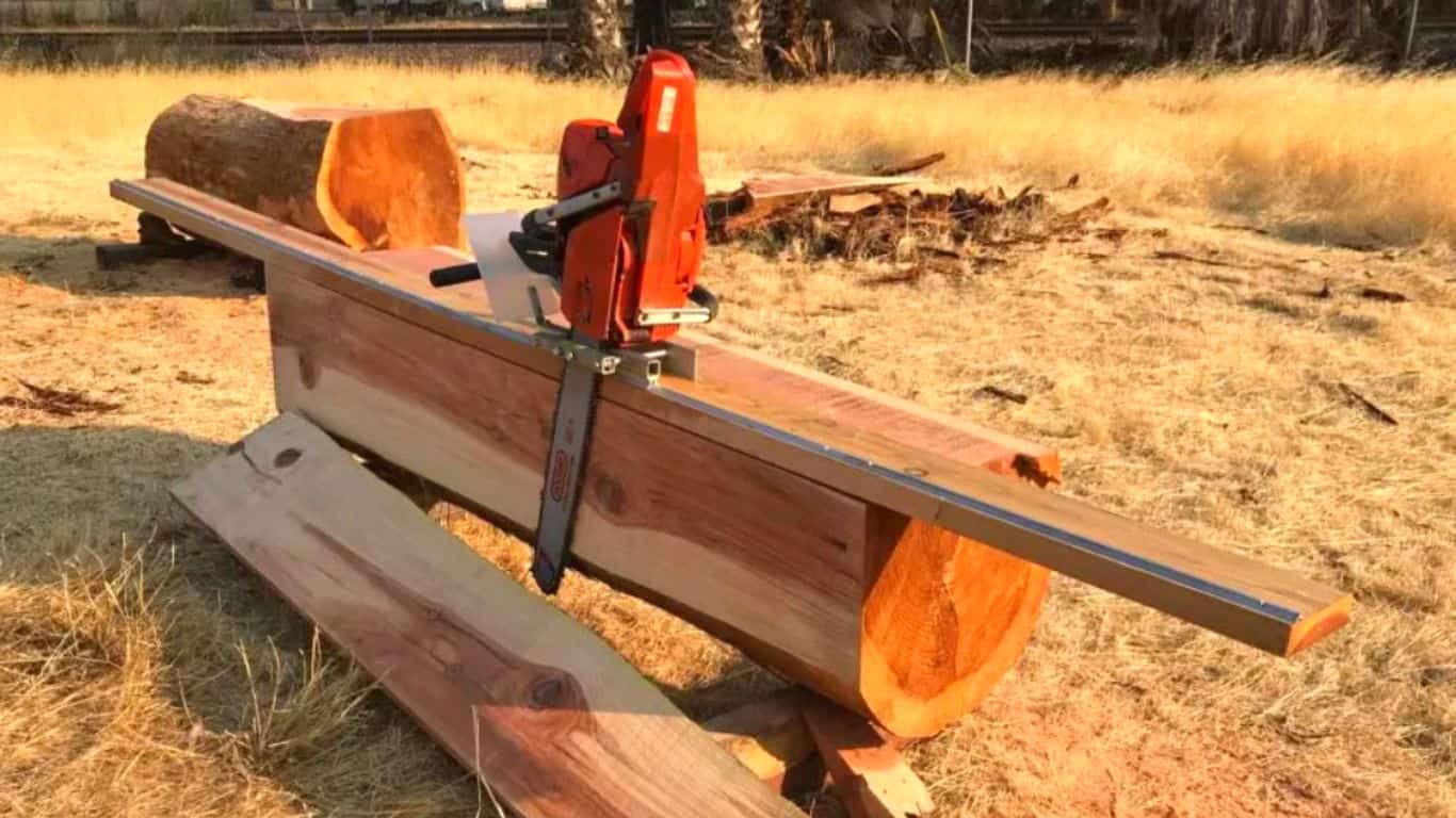 Steps to Follow When Using a Chainsaw Mill for Cutting Wood