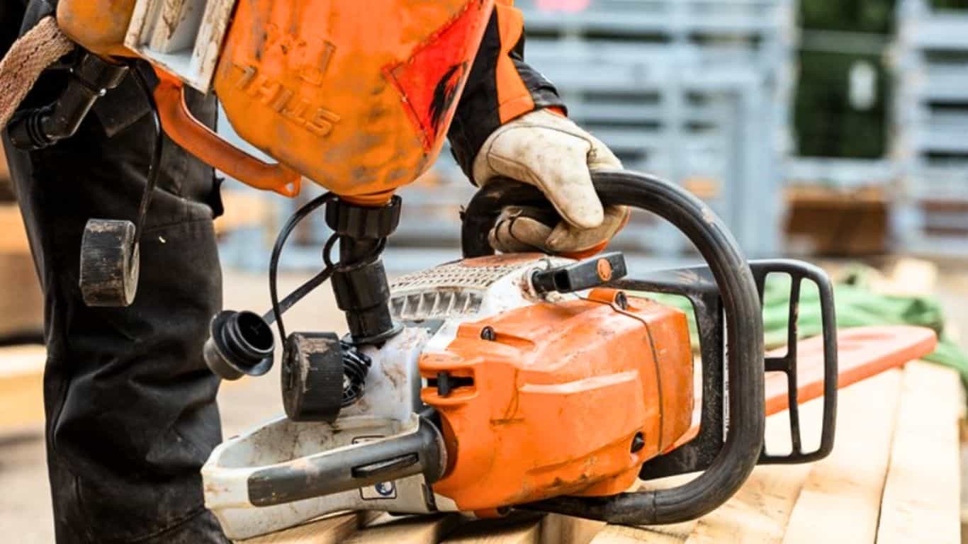 What Kind of Fuel Should I Use in My Stihl Chainsaw